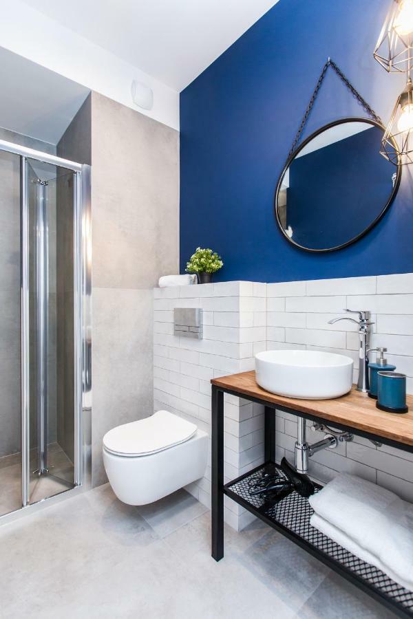 Modern & Classy Industrial - Apartamenty Browar Gdańsk Exteriör bild
