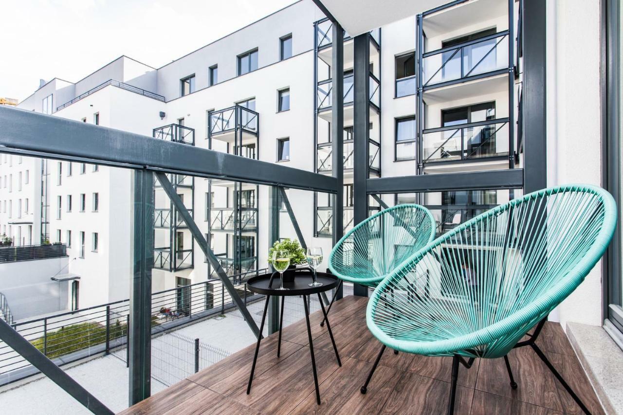 Modern & Classy Industrial - Apartamenty Browar Gdańsk Exteriör bild